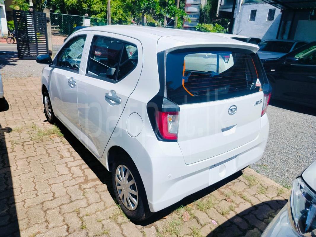 Advertisement image 4