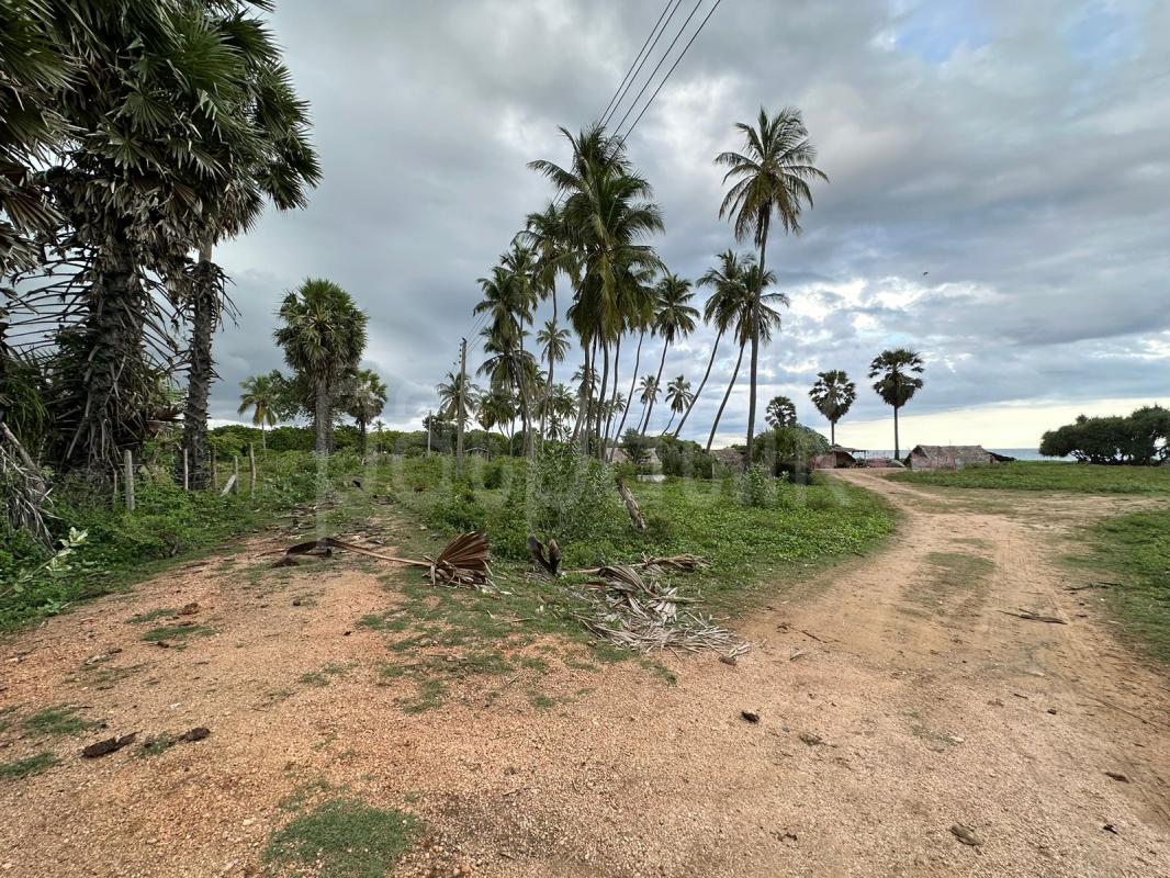 Commercial Land for Sale in Nilaveli