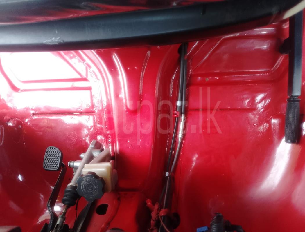 Bajaj 4 stroke 2019 - பயன்படுத்தப்பட்டது முச்சக்கர வண்டி sale in Sri Lanka - patpat.lk