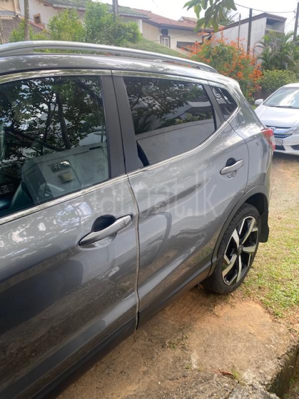 Nissan Qashqai 2018 - Used SUV sale in Sri Lanka - patpat.lk