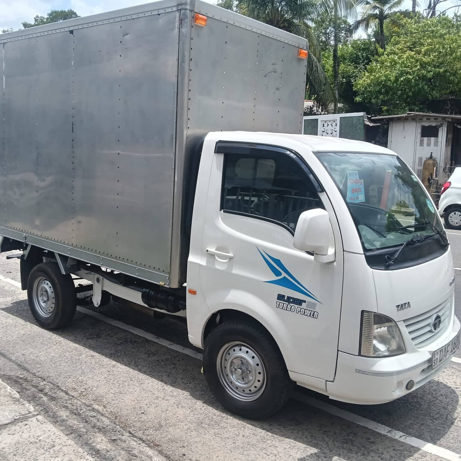 Tata Super Ace 2016 - பயன்படுத்தப்பட்டது டிரக் sale in Sri Lanka - patpat.lk
