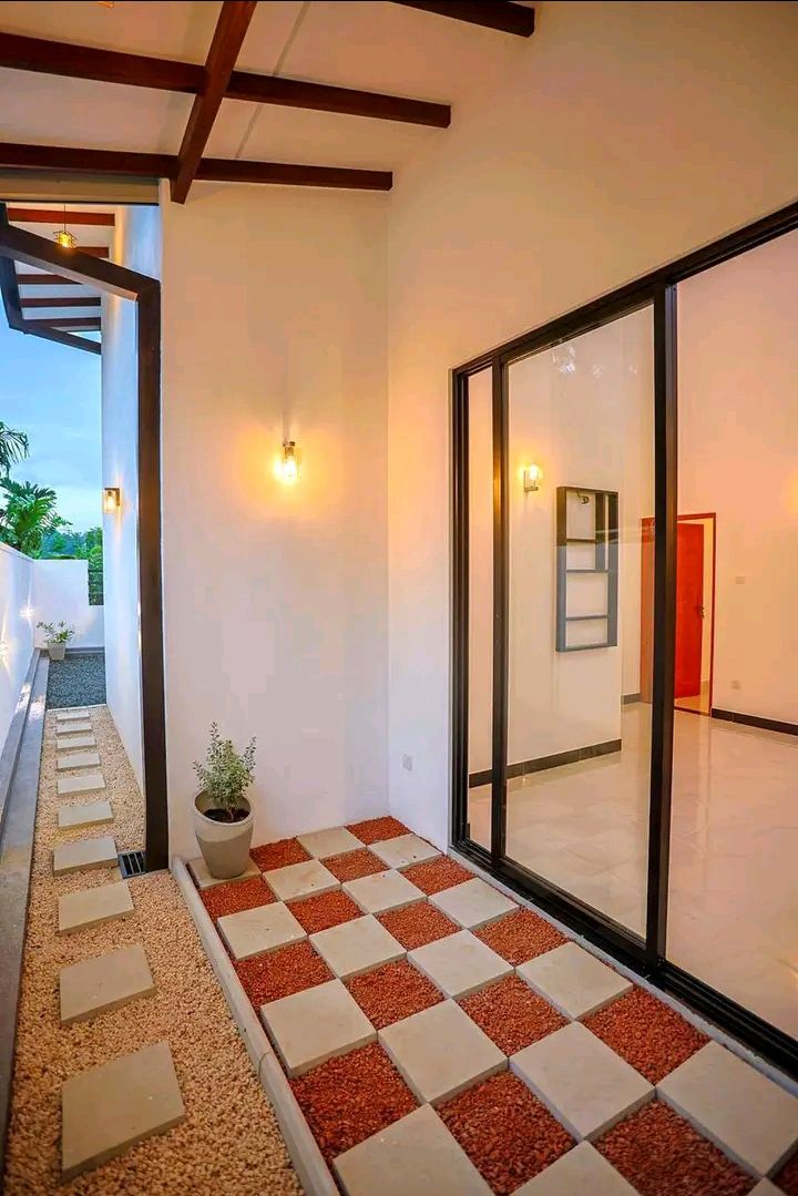 House for Sale in Athurugiriya