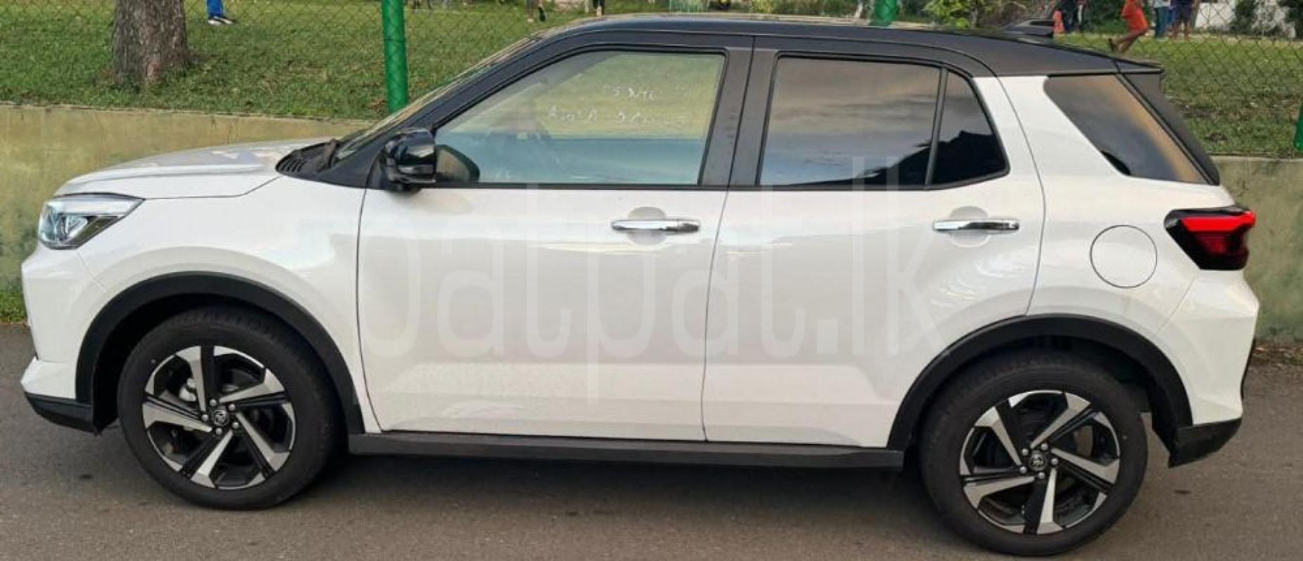 Advertisement image 3