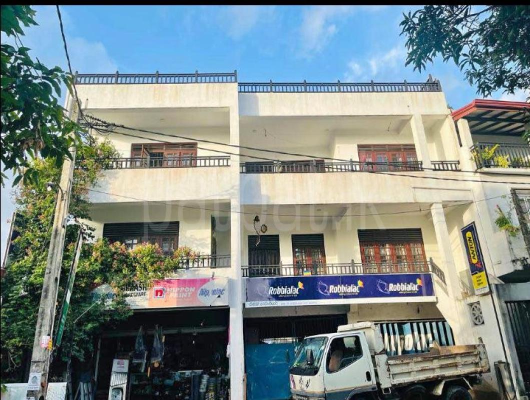 Building for Sale in Kiribathgoda