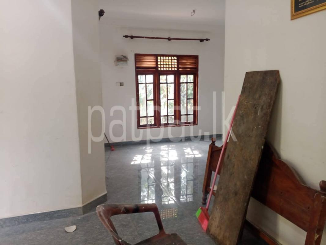 House for Sale in Minuwangoda