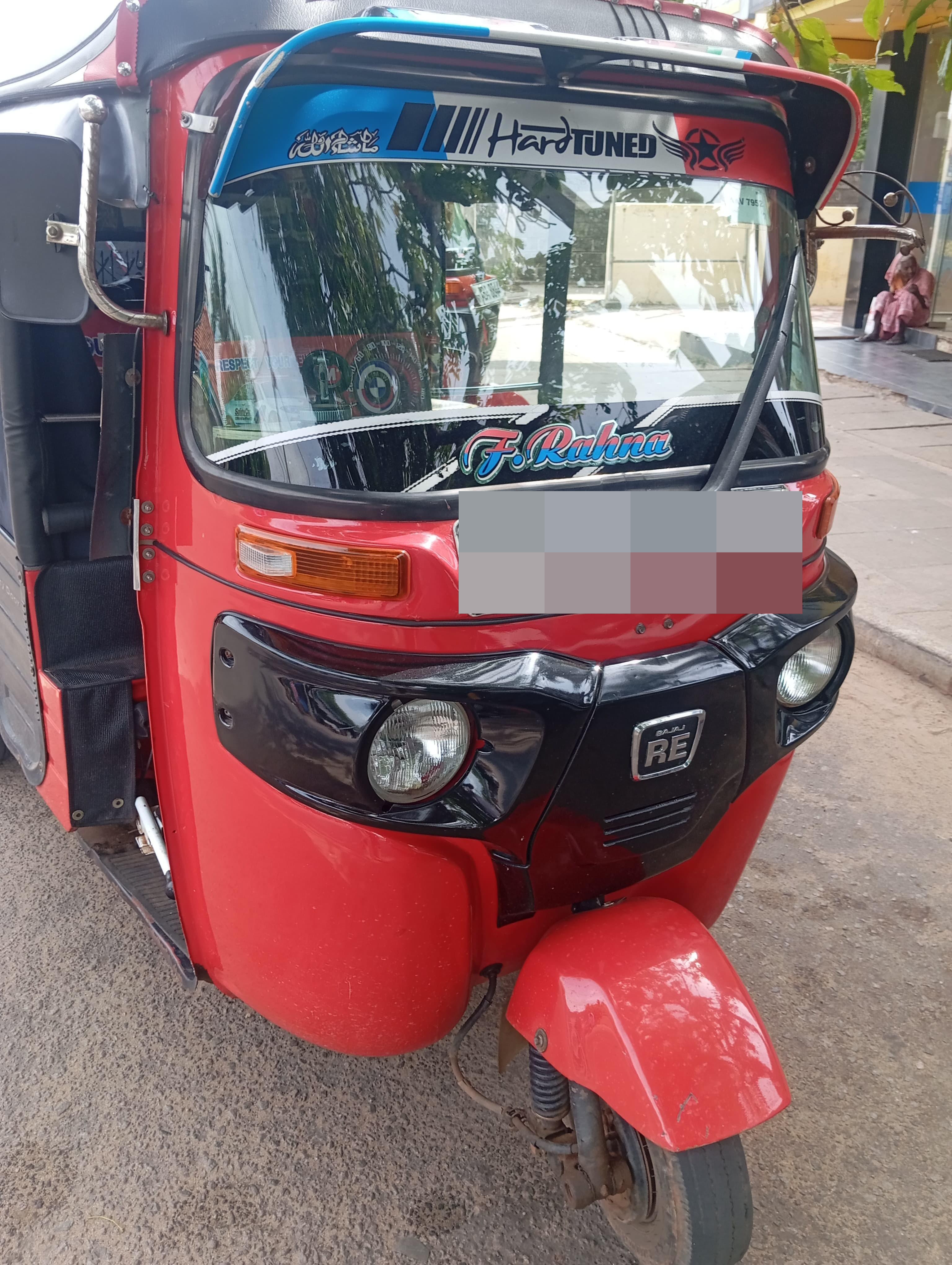 Bajaj 4 stroke 2013 - பயன்படுத்தப்பட்டது முச்சக்கர வண்டி sale in Sri Lanka - patpat.lk