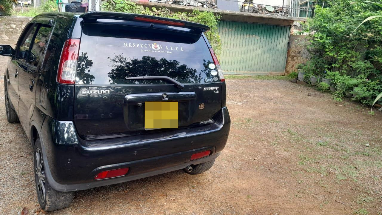 Suzuki Swift 2004 - பயன்படுத்தப்பட்டது கார் sale in Sri Lanka - patpat.lk