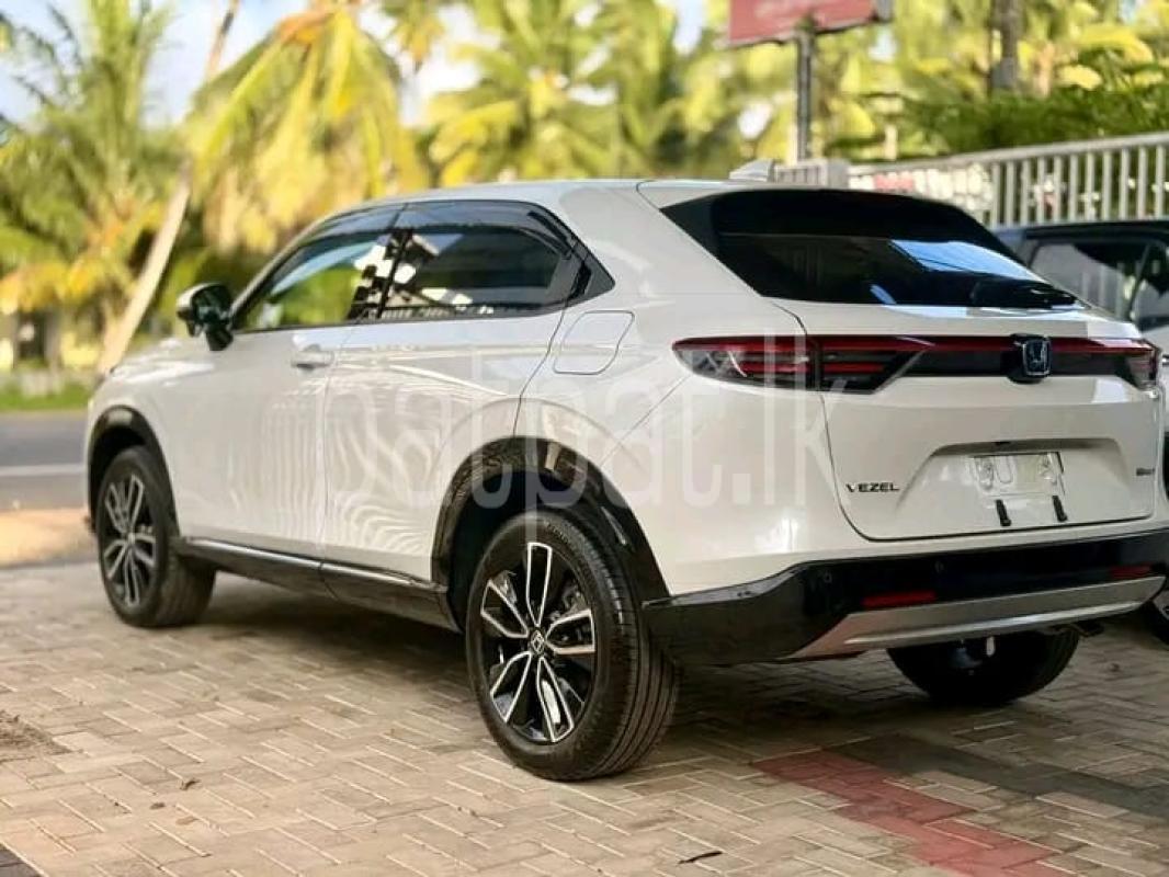 Advertisement image 1