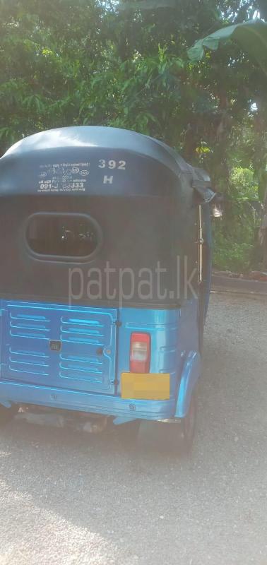Bajaj Three Wheel 2015 - Reconditioned Three wheeler sale in Sri Lanka - patpat.lk