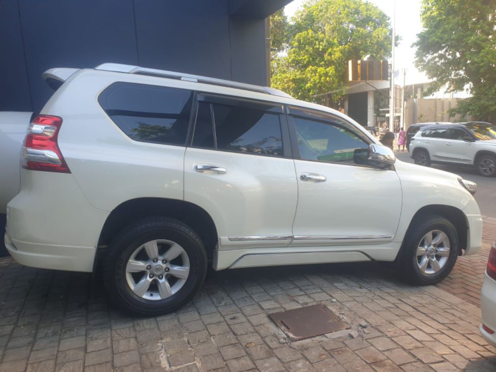 Toyota Land Cruiser Prado 2016 - Used SUV sale in Sri Lanka - patpat.lk