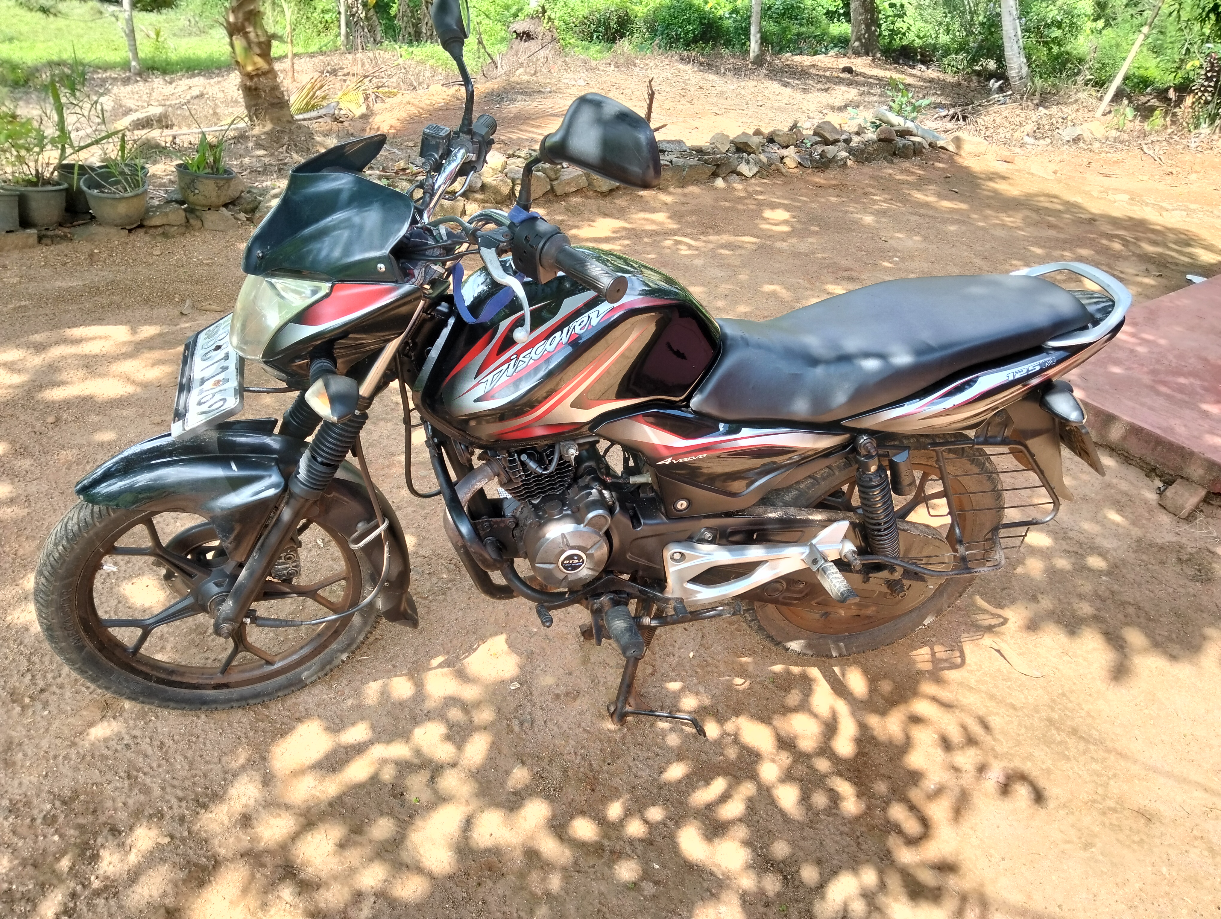 Bajaj Discover 2015 - பயன்படுத்தப்பட்டது பைக் sale in Sri Lanka - patpat.lk