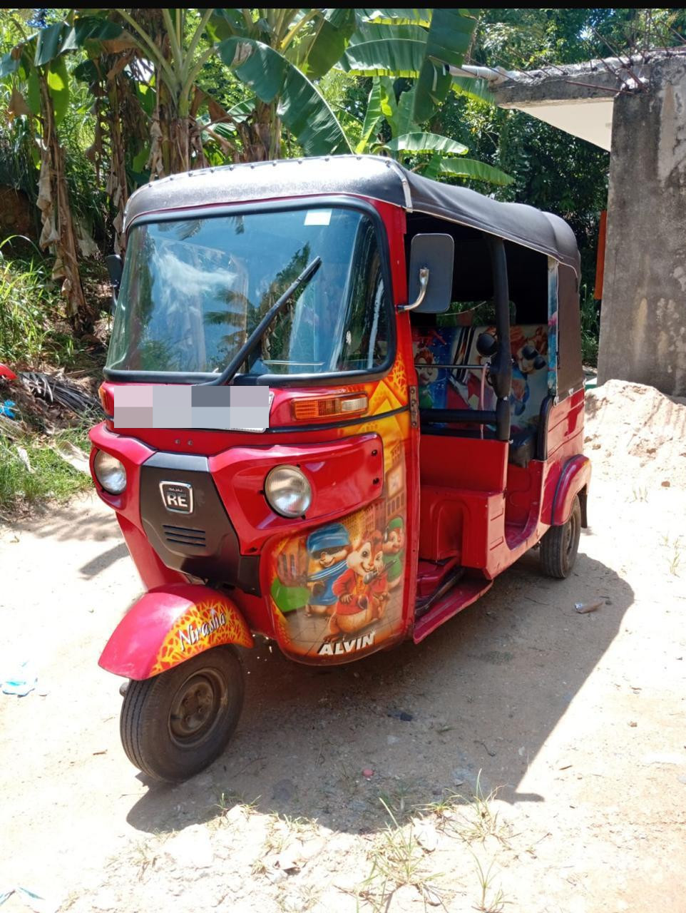 Bajaj Three Wheel 2015 - භාවිතා කරන ලද ත්‍රිරෝද රථය sale in Sri Lanka - patpat.lk