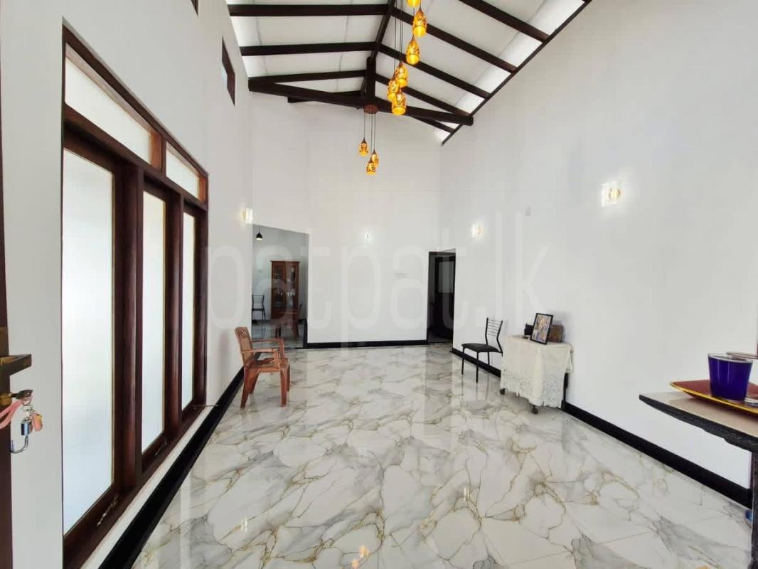 House for Sale in Gonapola Junction