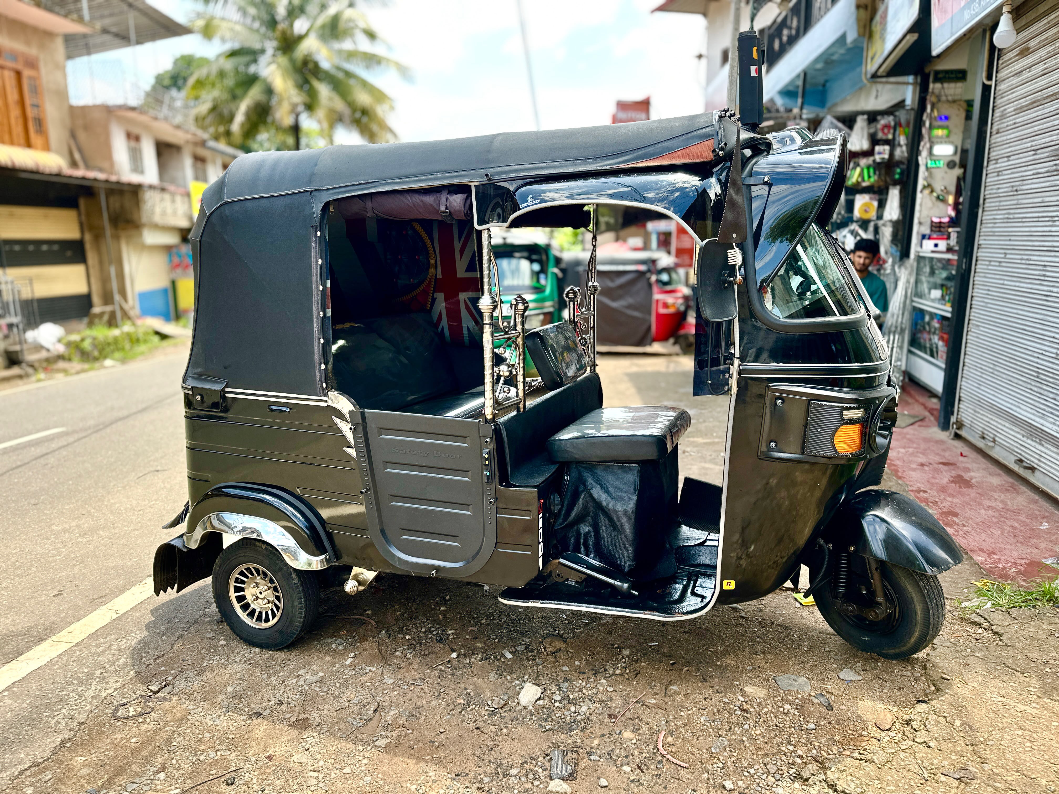 Bajaj 4 stroke 2012 - Used Three wheeler sale in Sri Lanka - patpat.lk