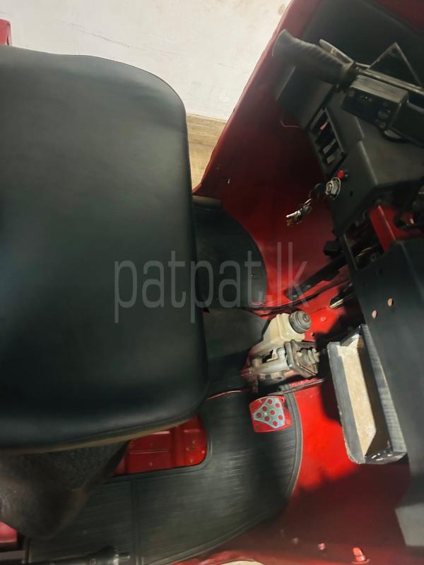 Bajaj Three Wheel 2010 - Used Three wheeler sale in Sri Lanka - patpat.lk