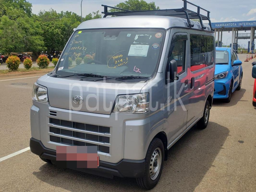 Advertisement image 1