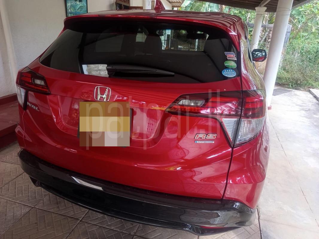 Honda Vezel 2018 - பயன்படுத்தப்பட்டது SUV sale in Sri Lanka - patpat.lk