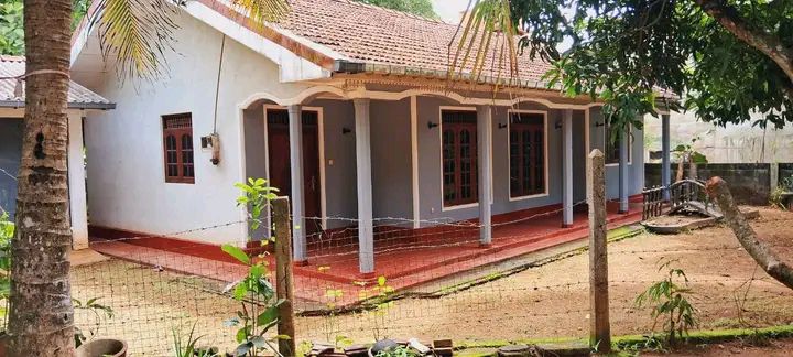 House for Sale in Mawathagama