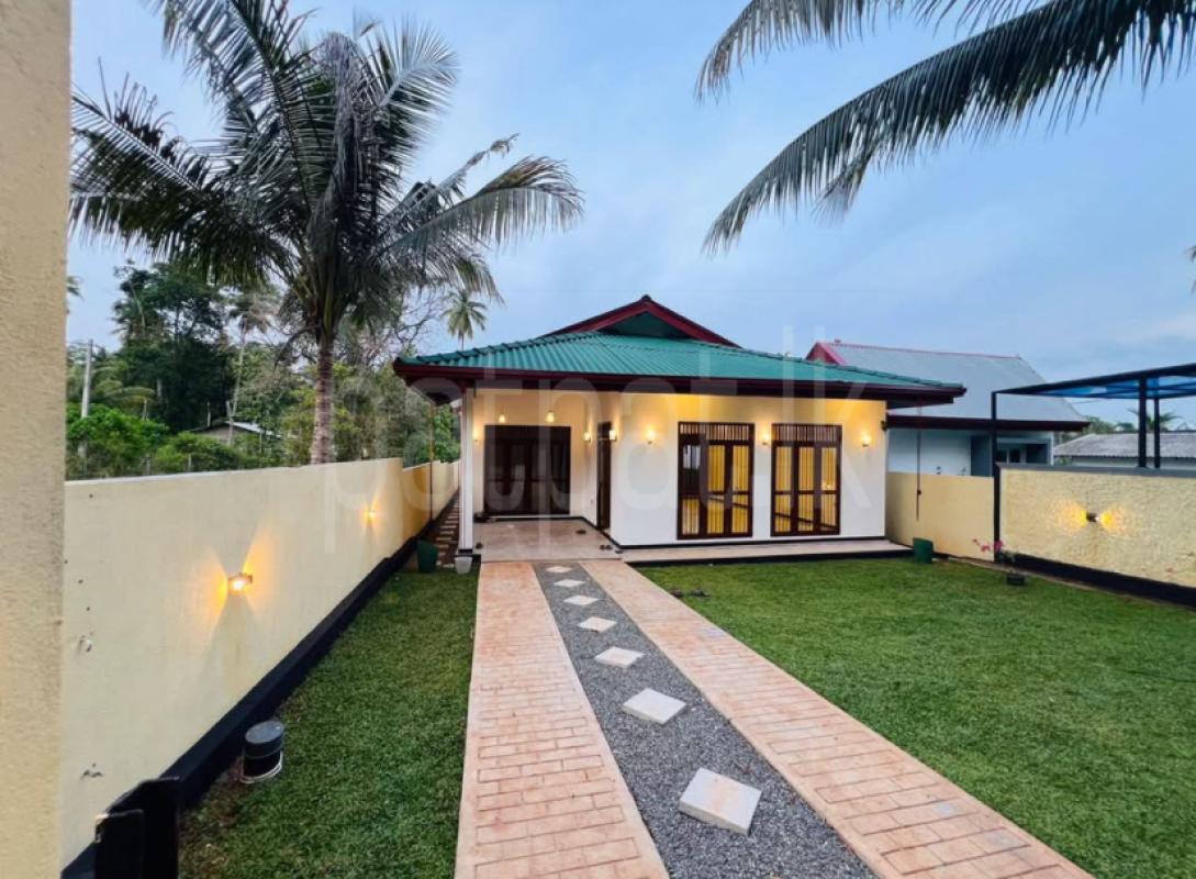 House for Sale in Katana ads-image-1