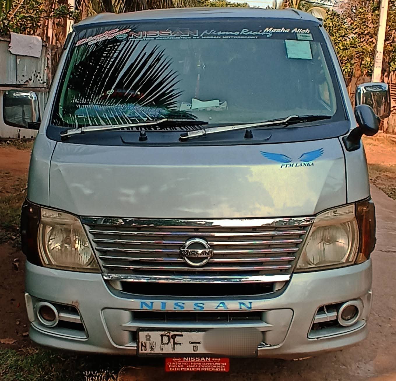 Nissan E25 2006 - பயன்படுத்தப்பட்டது வேன் sale in Sri Lanka - patpat.lk