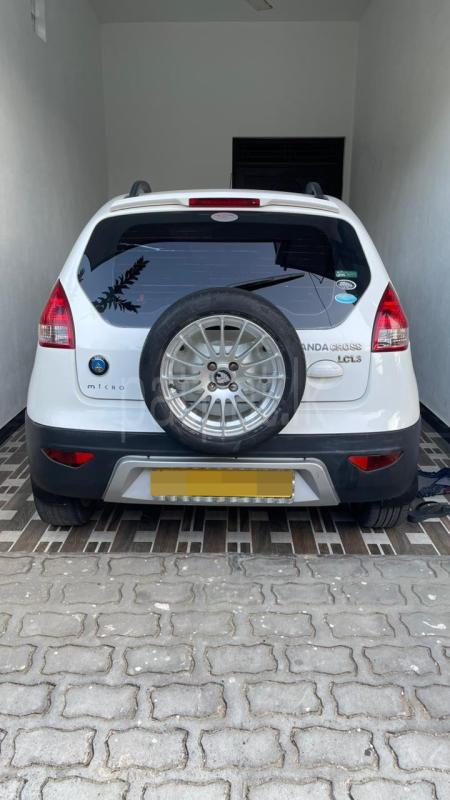 Advertisement image 4