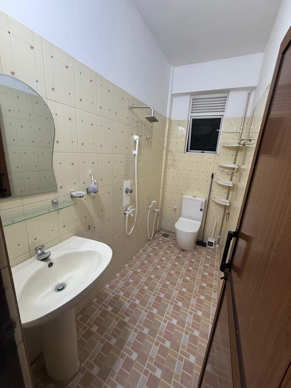 Furnished Apartment for Rent in Wellawatta (Colombo 06)