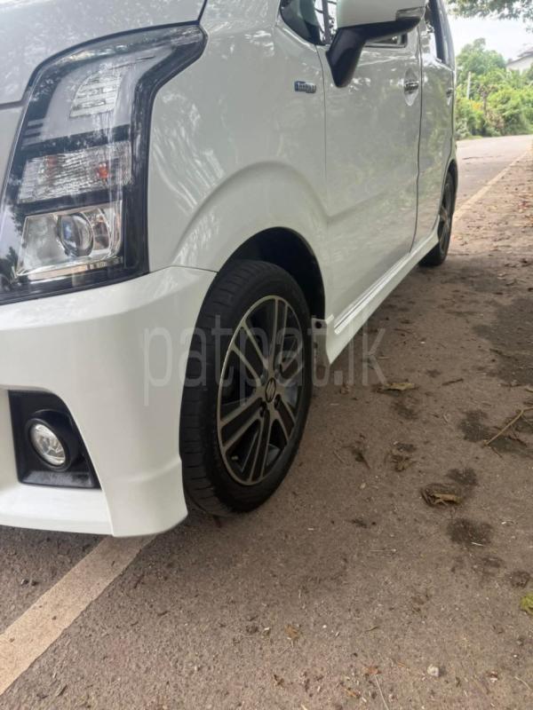 Advertisement image 4