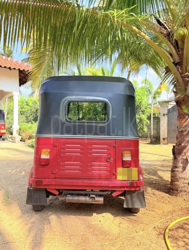 Bajaj 4 stroke 2010 - பயன்படுத்தப்பட்டது முச்சக்கர வண்டி sale in Sri Lanka - patpat.lk