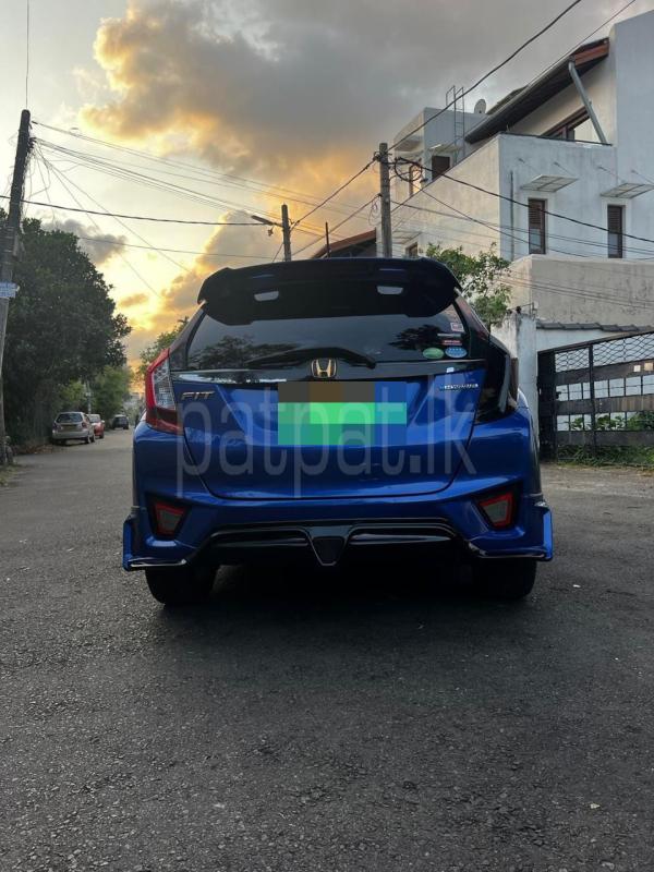 Honda Fit 2014 - பயன்படுத்தப்பட்டது கார் sale in Sri Lanka - patpat.lk