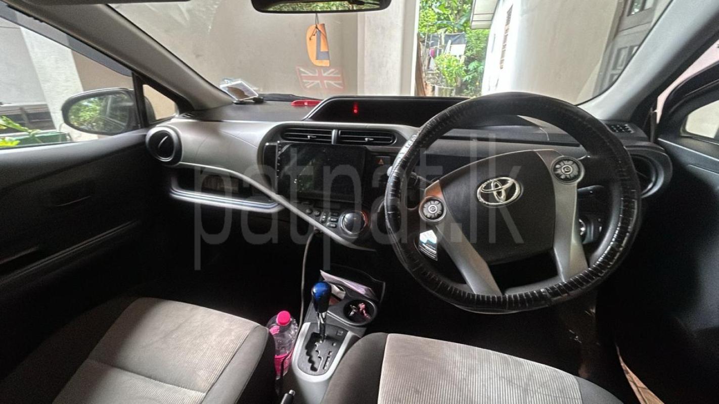 Toyota Aqua 2014 - பயன்படுத்தப்பட்டது கார் sale in Sri Lanka - patpat.lk