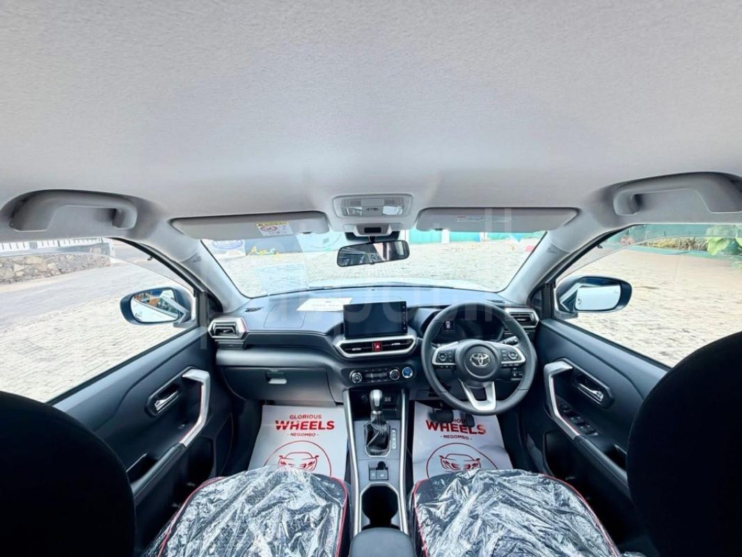 Advertisement image 6