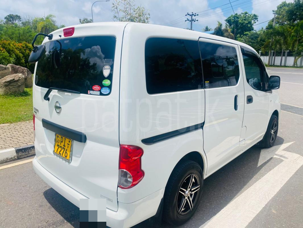 Advertisement image 1