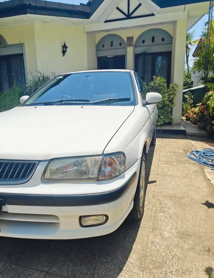 Nissan Sunny 2000 - Used Car sale in Sri Lanka - patpat.lk