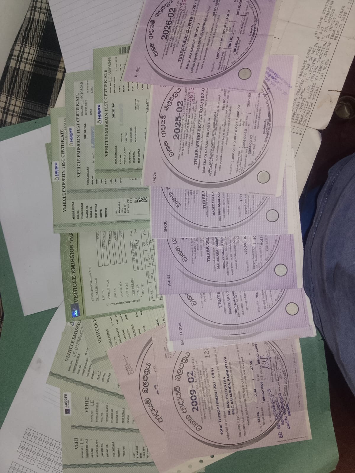 Bajaj Three Wheel 2000 - භාවිතා කරන ලද ත්‍රිරෝද රථය sale in Sri Lanka - patpat.lk