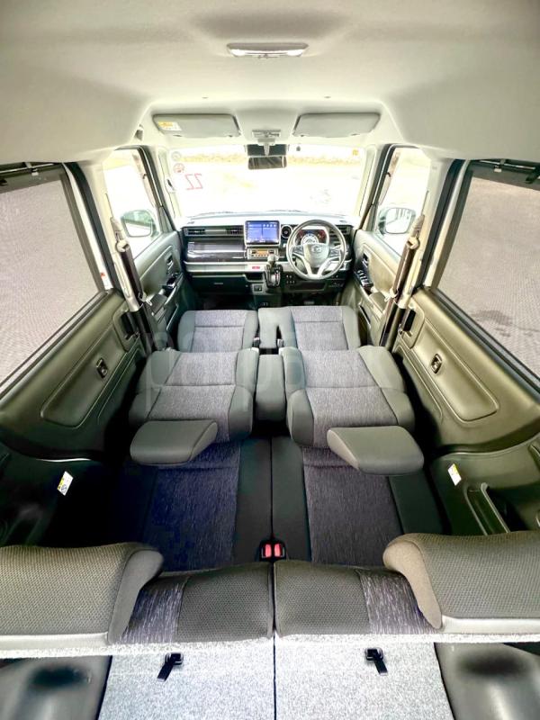 Advertisement image 6