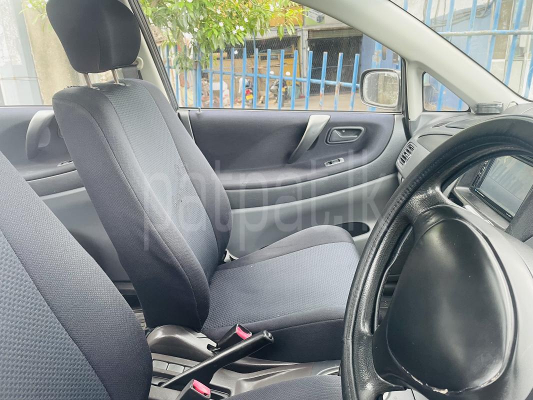 Suzuki Liana 2003 - பயன்படுத்தப்பட்டது கார் sale in Sri Lanka - patpat.lk