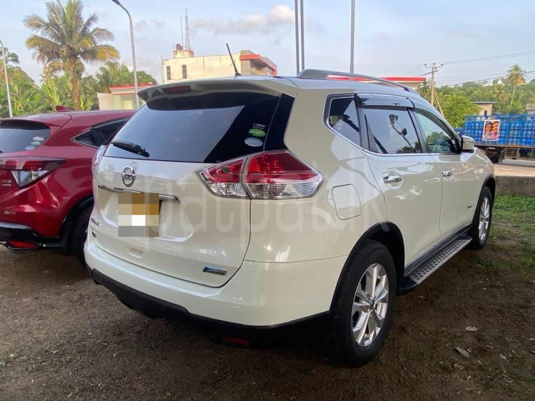 Advertisement image 4