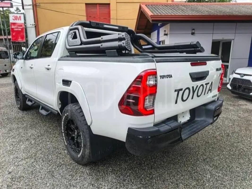 Advertisement image 4