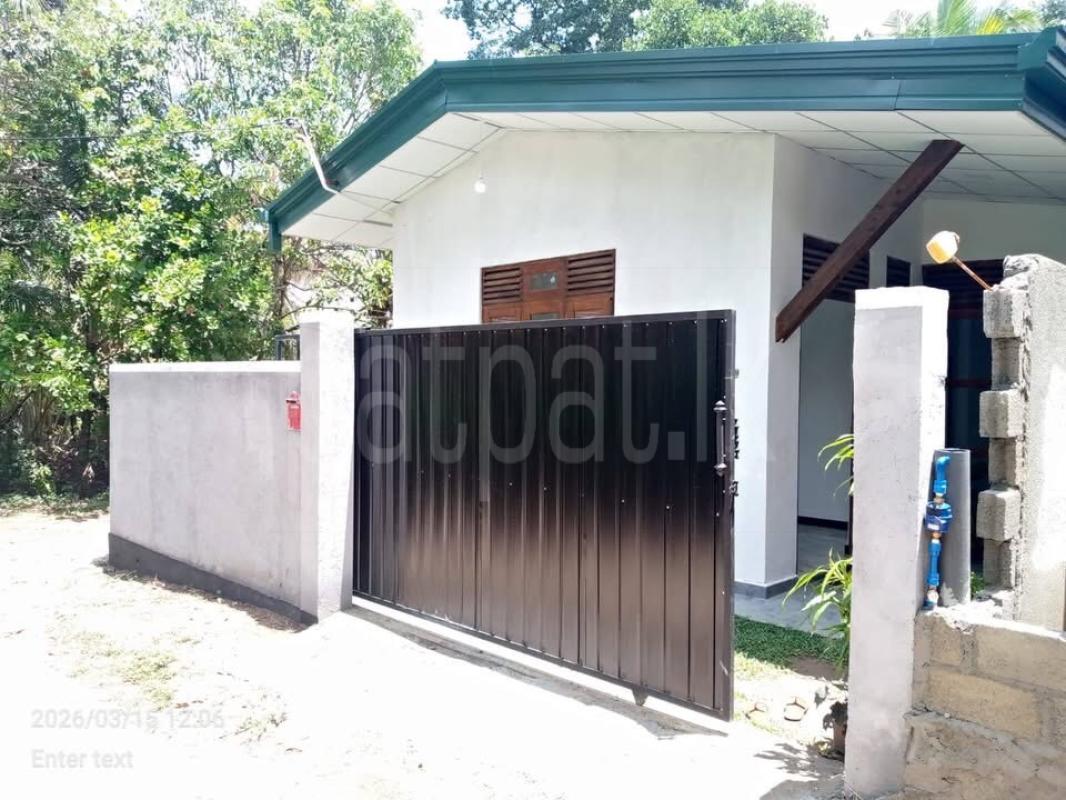 House for Sale in Yakkala ads-image-1