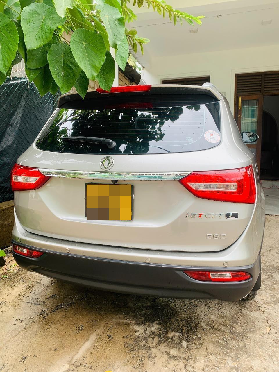 DFSK 580 2022 - பயன்படுத்தப்பட்டது SUV sale in Sri Lanka - patpat.lk
