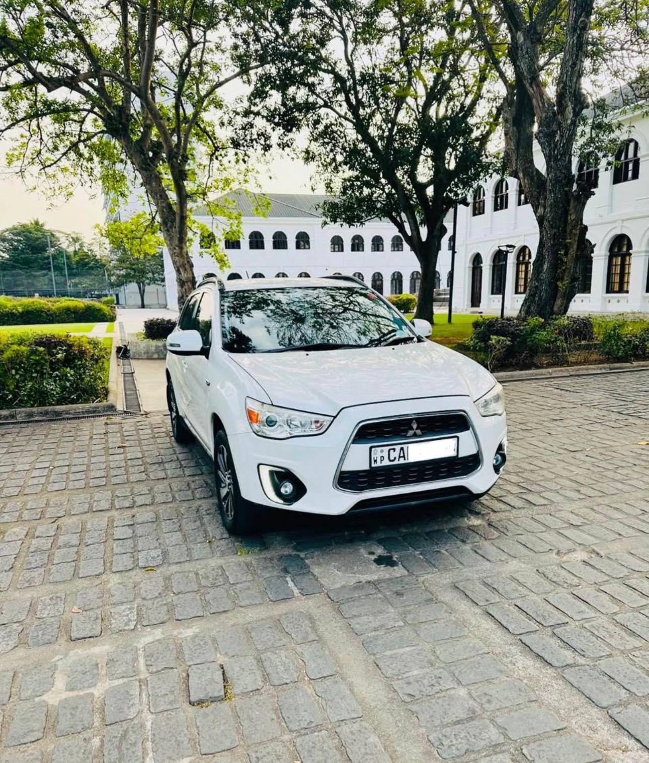 Mitsubishi Outlander ASX Jeep for Rent- Colombo