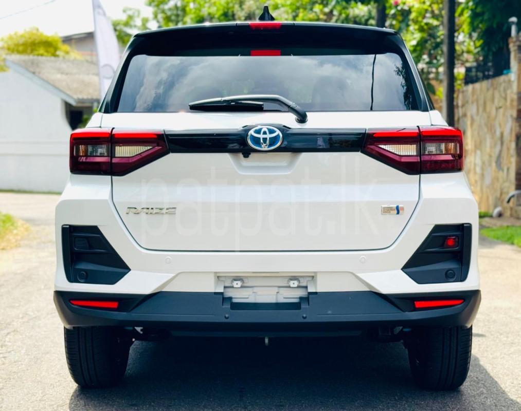 Advertisement image 3