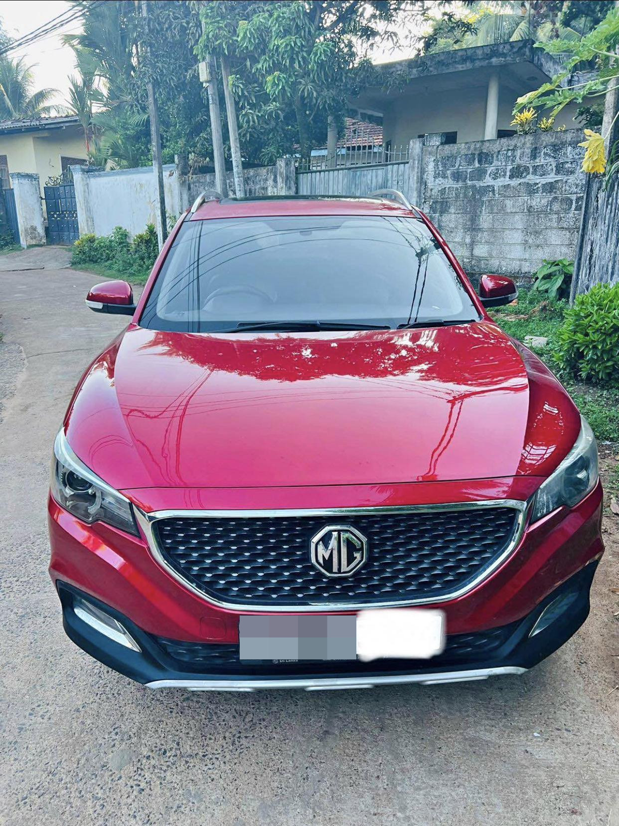 MG ZS 2018 ads-image-1