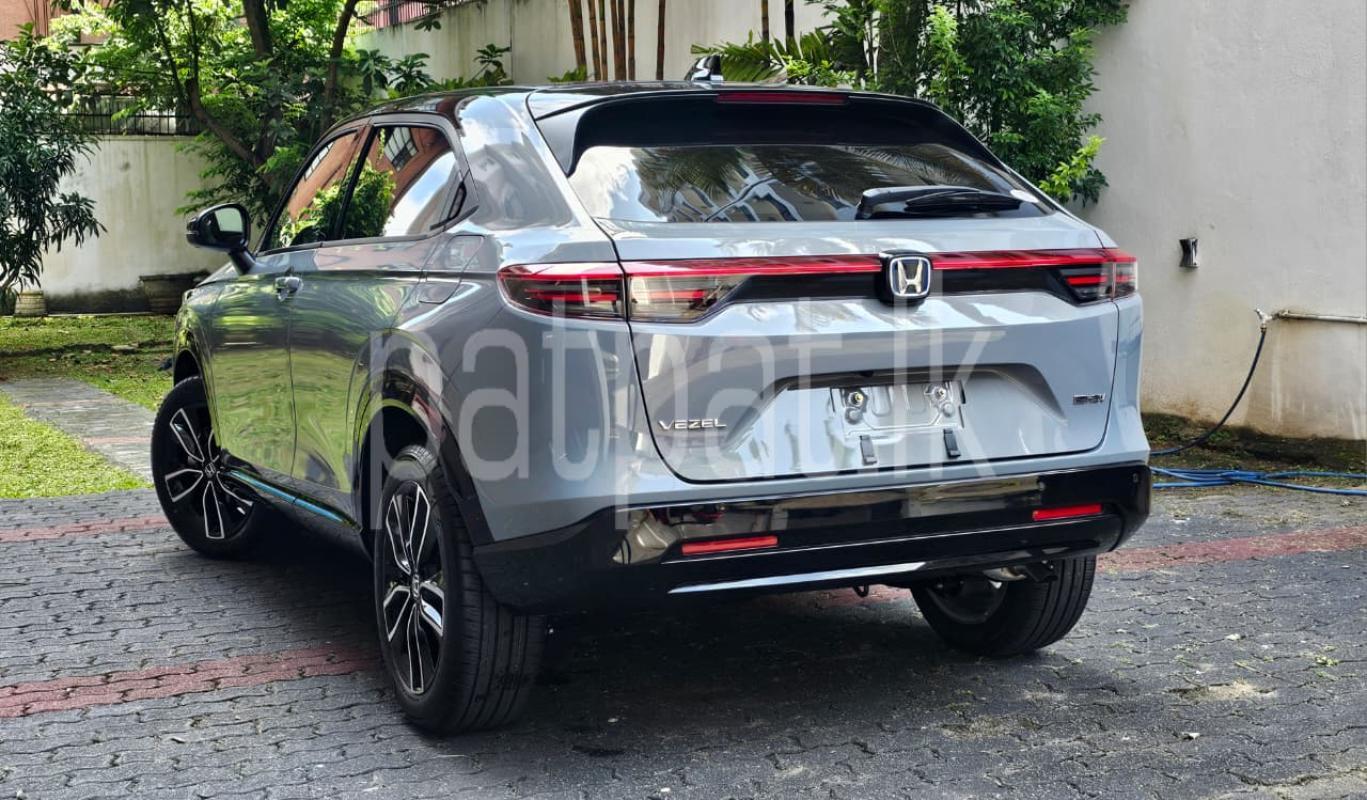 Advertisement image 6