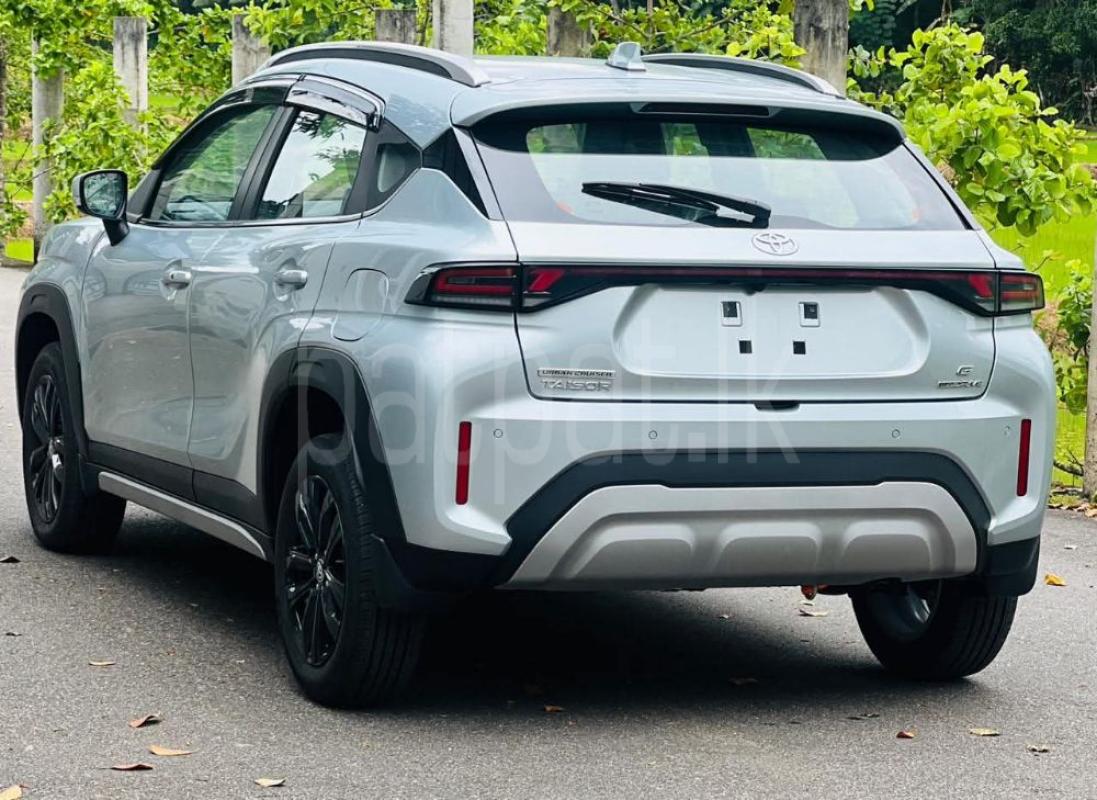 Advertisement image 6