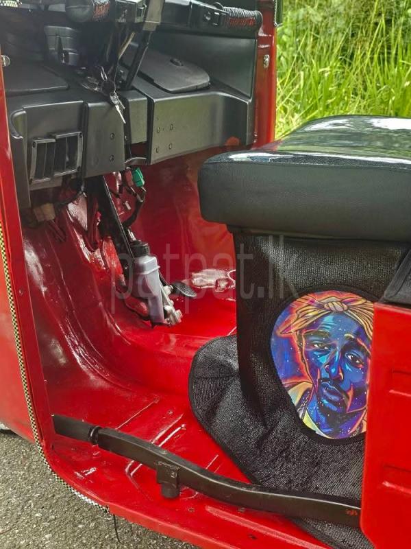 Advertisement image 4