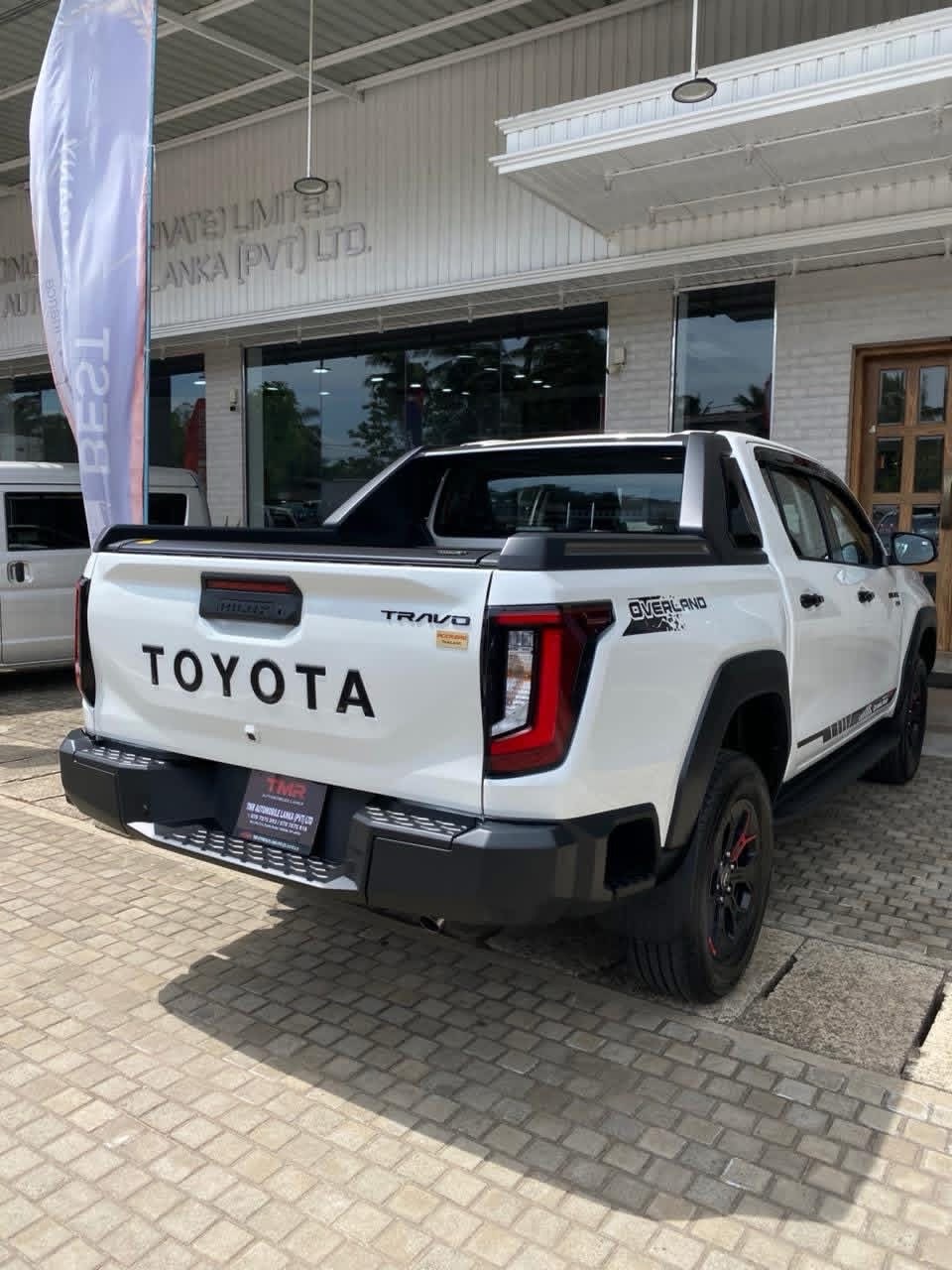 Advertisement image 5