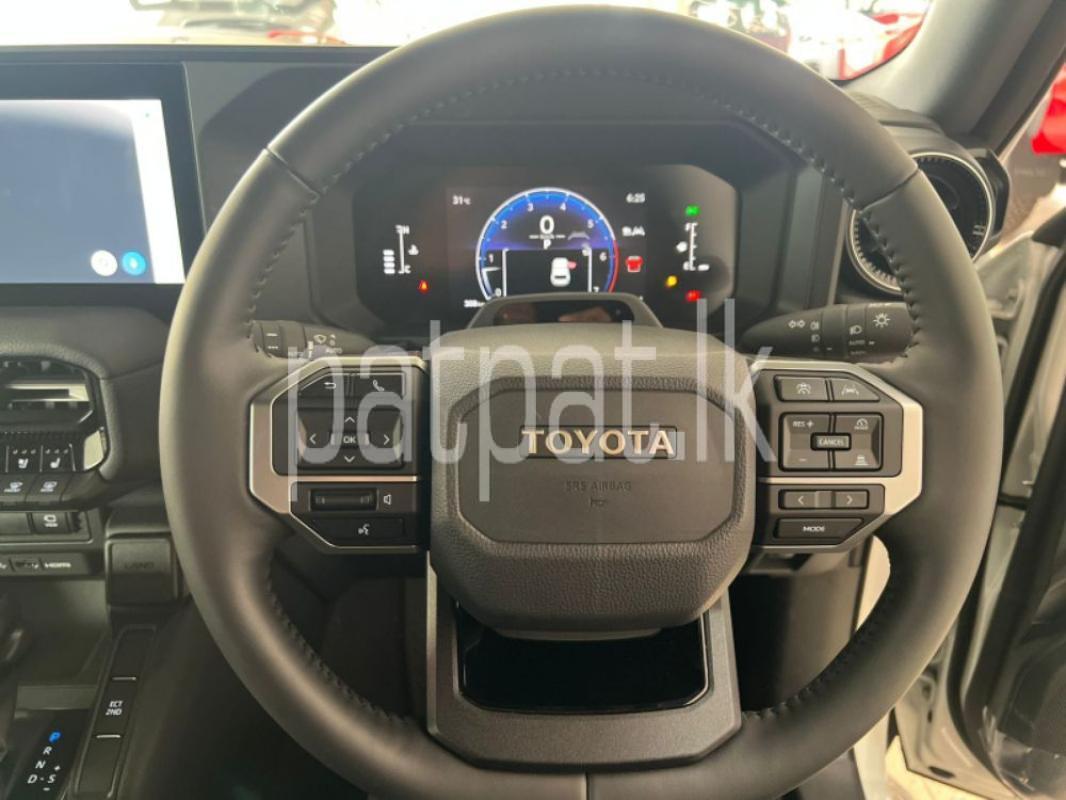 Advertisement image 6