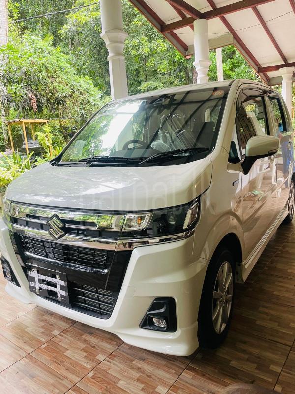 Advertisement image 1