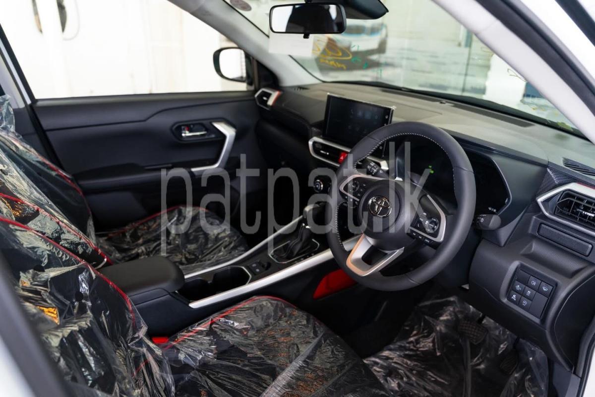 Advertisement image 4